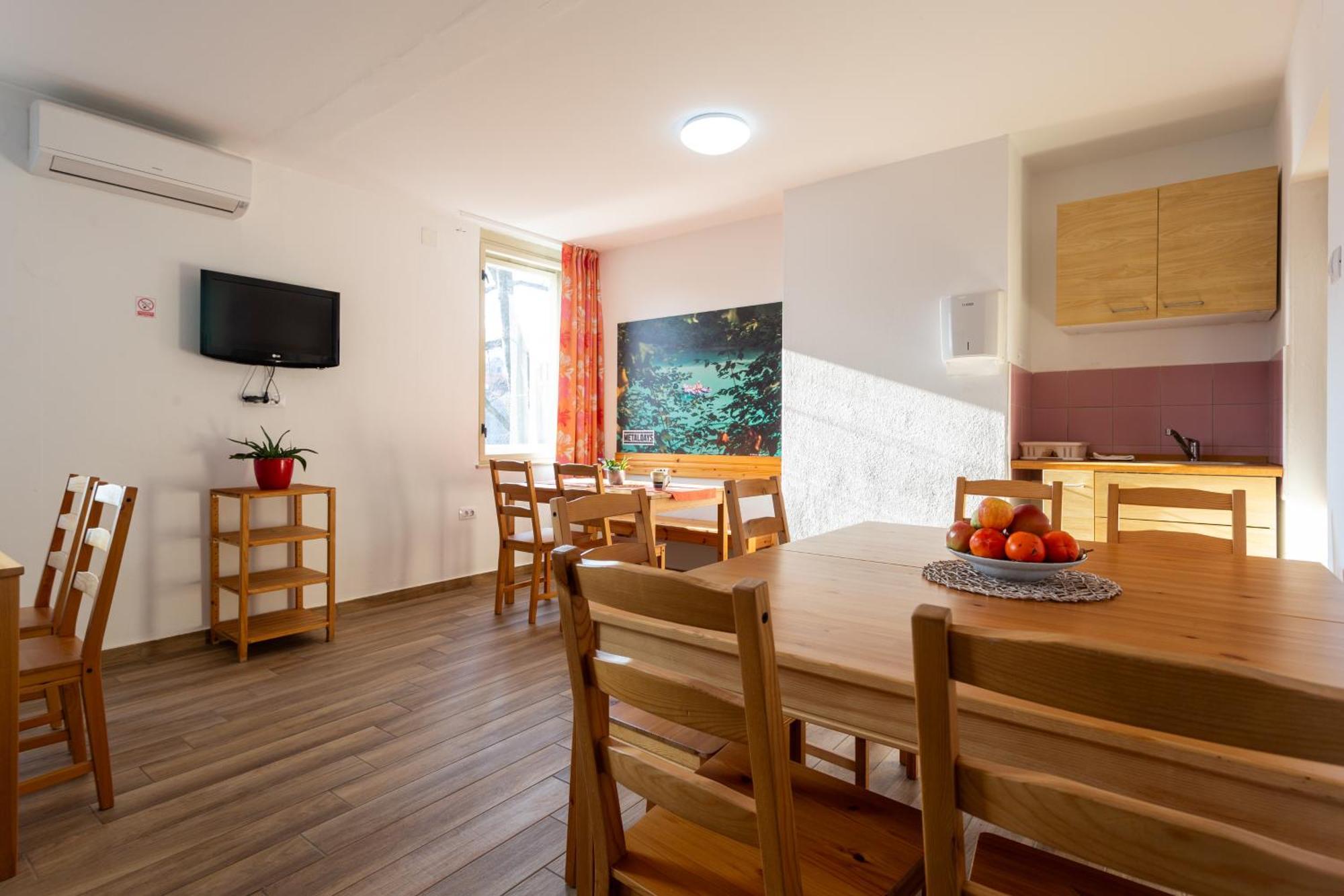 Yapka Rooms Tolmin Exterior photo